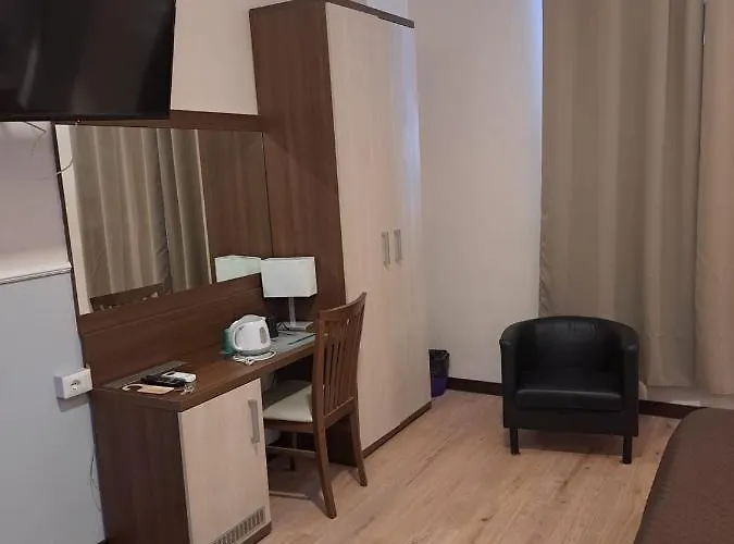 Hotel Leone