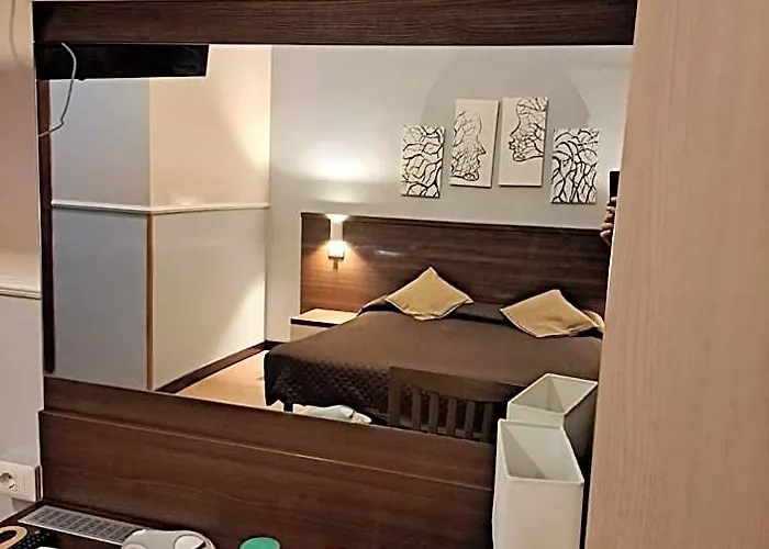 Hotel Leone *